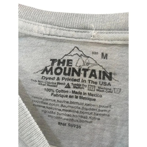 The Mountain Dyed & Printed David Penfound White Wolf Face T-Shirt Size M - Picture 4 of 6